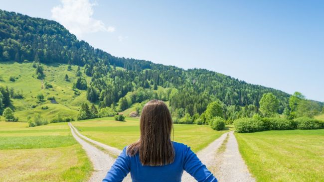 Four Prayers for Following the Peace of God in Seasons of Change